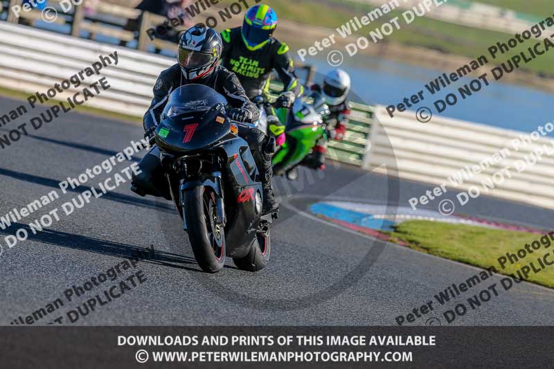 PJM Wedding Photography;enduro digital images;event digital images;eventdigitalimages;mallory park;mallory park photographs;mallory park trackday;mallory park trackday photographs;no limits trackdays;peter wileman photography;racing digital images;trackday digital images;trackday photos